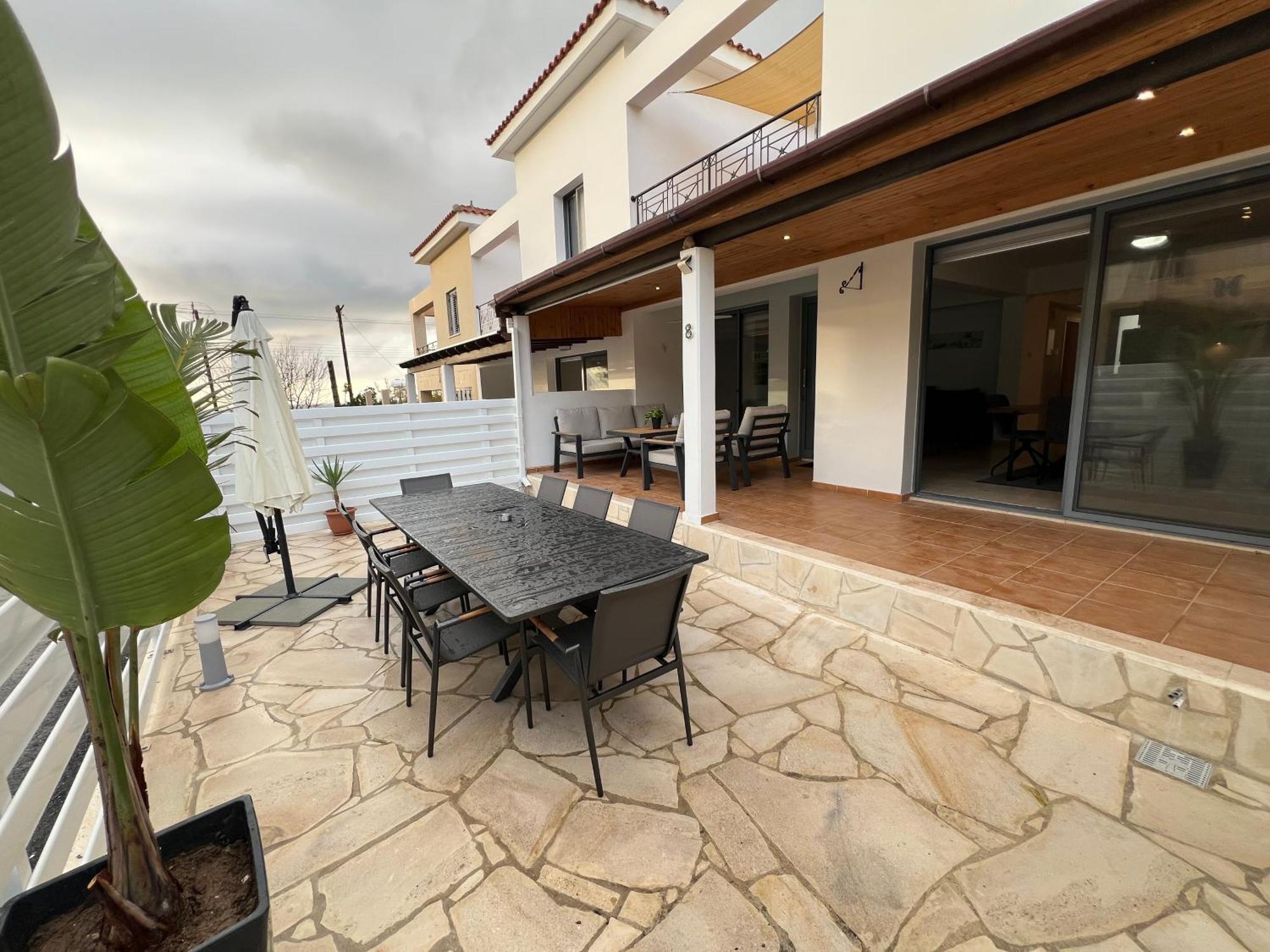 Julipapas Gardens Apartment Paphos Room photo
