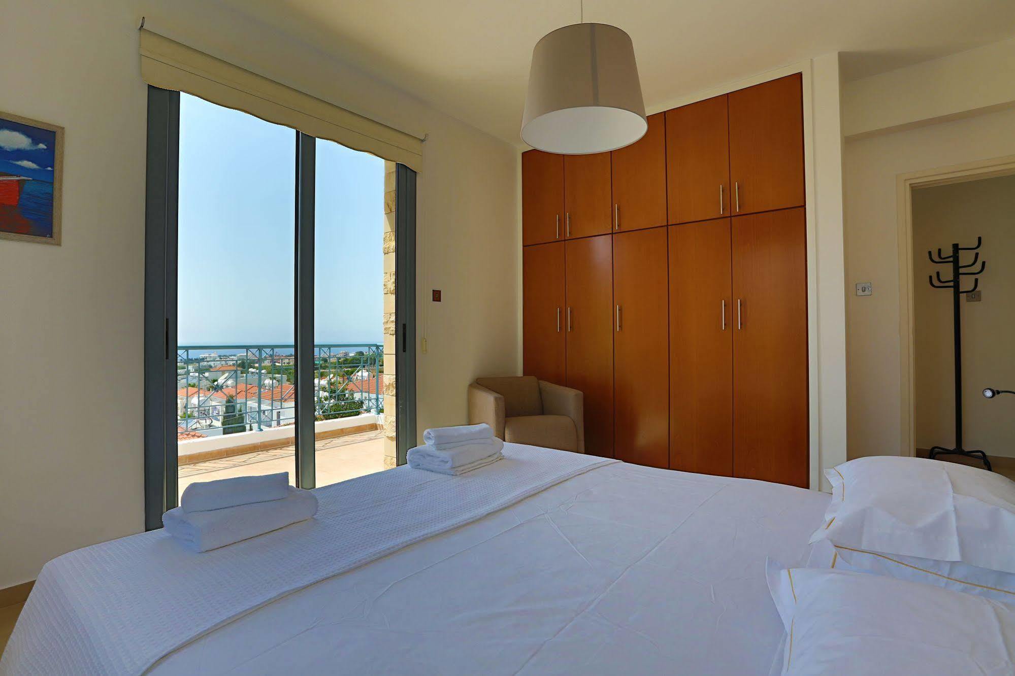 Julipapas Gardens Apartment Paphos Exterior photo