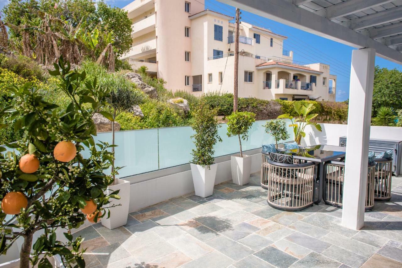 Julipapas Gardens Apartment Paphos Exterior photo